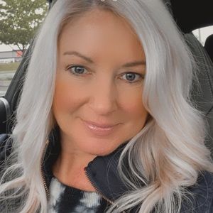 Meet your Posher, Molly